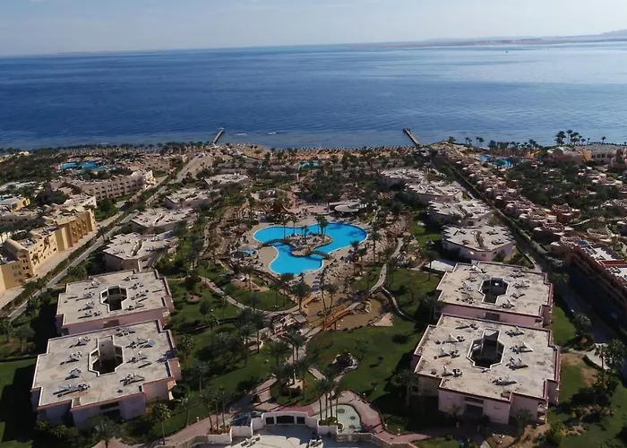 Resort Parrotel 5*